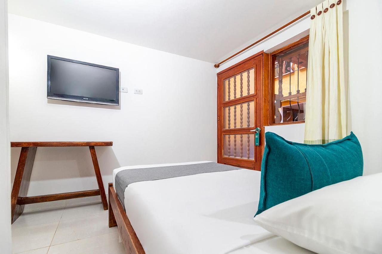 Ayenda Hotel Casona Santa Rosa Chia Bagian luar foto