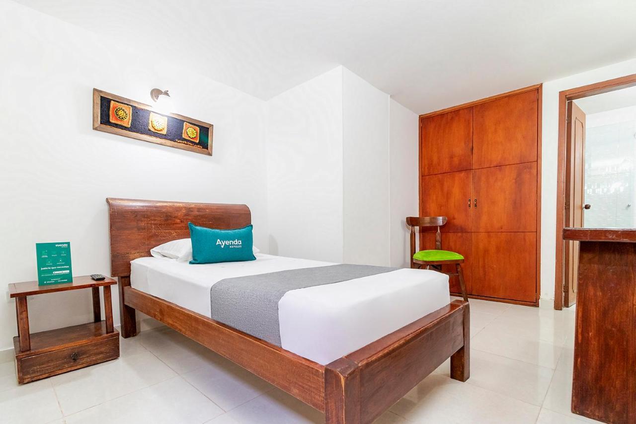Ayenda Hotel Casona Santa Rosa Chia Bagian luar foto