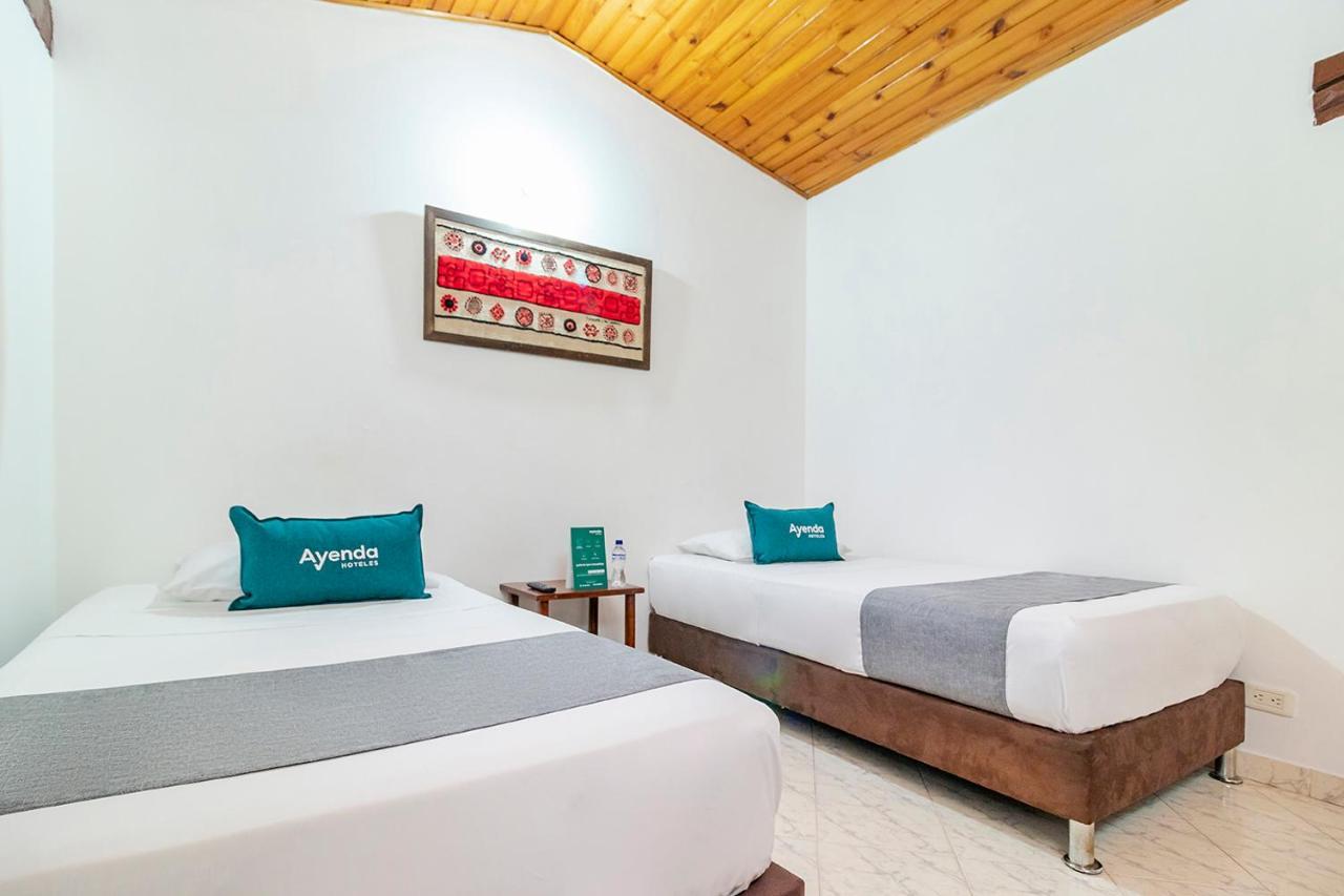 Ayenda Hotel Casona Santa Rosa Chia Bagian luar foto