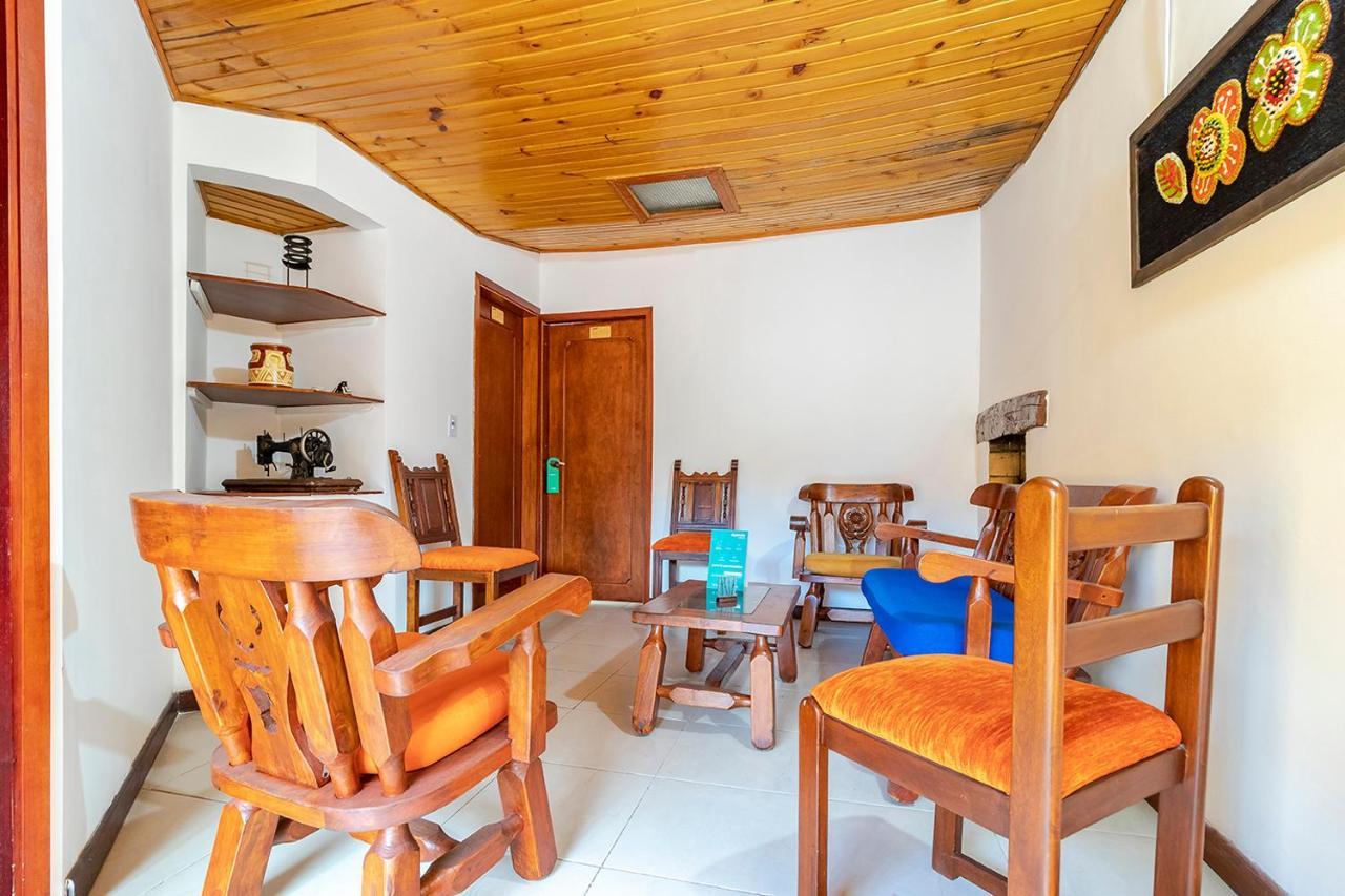 Ayenda Hotel Casona Santa Rosa Chia Bagian luar foto