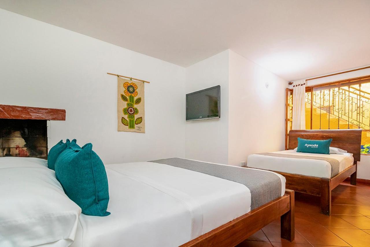 Ayenda Hotel Casona Santa Rosa Chia Bagian luar foto
